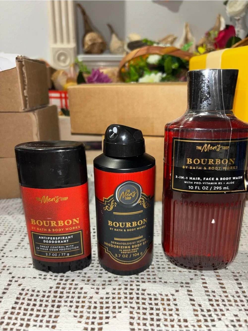 (2026) Bath & Body Works Bourbon Men’s Grooming Trio — Red & Black